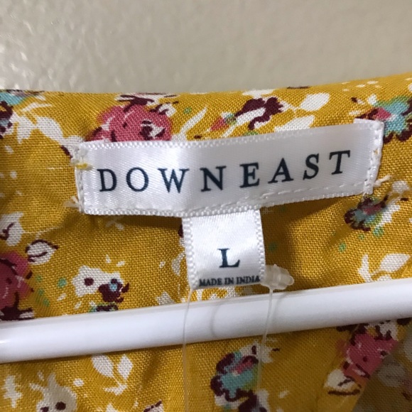 Downeast Flutter Sleeve Belted Dress - Picture 2 of 4